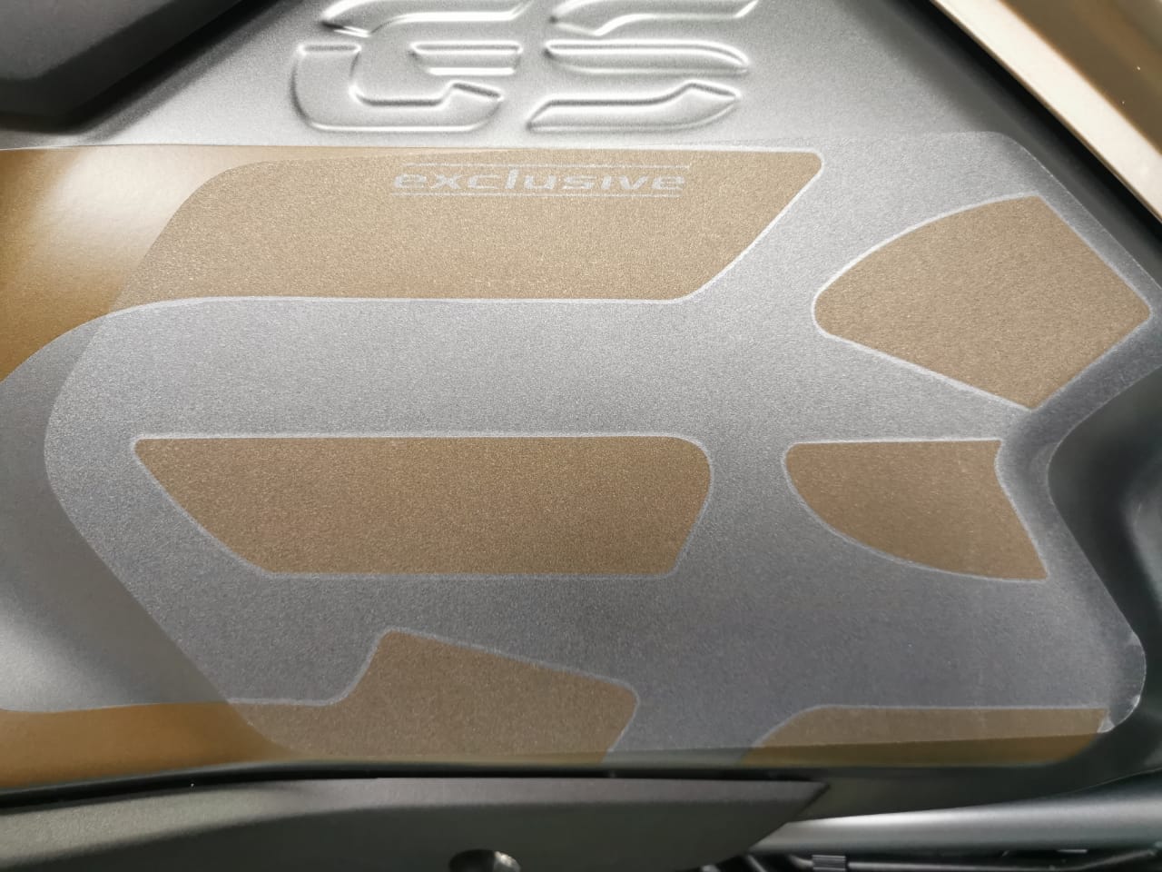 BMW r1200gsa & R1250GSA | Clear Motorcycle Tank Protectors