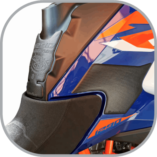KTM 1290 ADVENTURE S/R KNEE PADS 2021 Knee Pads | Rubbatech motorcycle tank protector RoadCarver