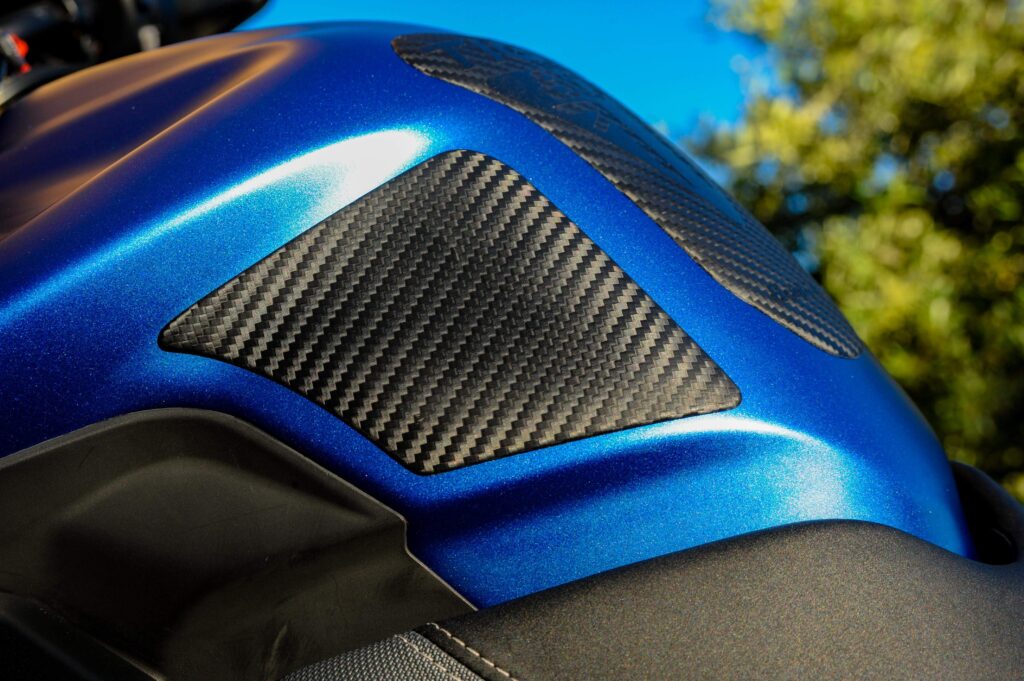 Triumph Tiger 800 Tank Grips | Motorcycle Tank Protector