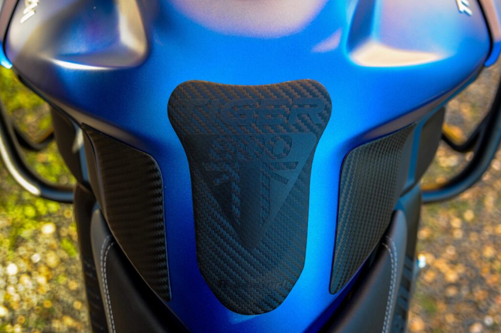 Triumph Tiger 800 Tank Pad | Rubbatech motorcycle tank protector RoadCarver