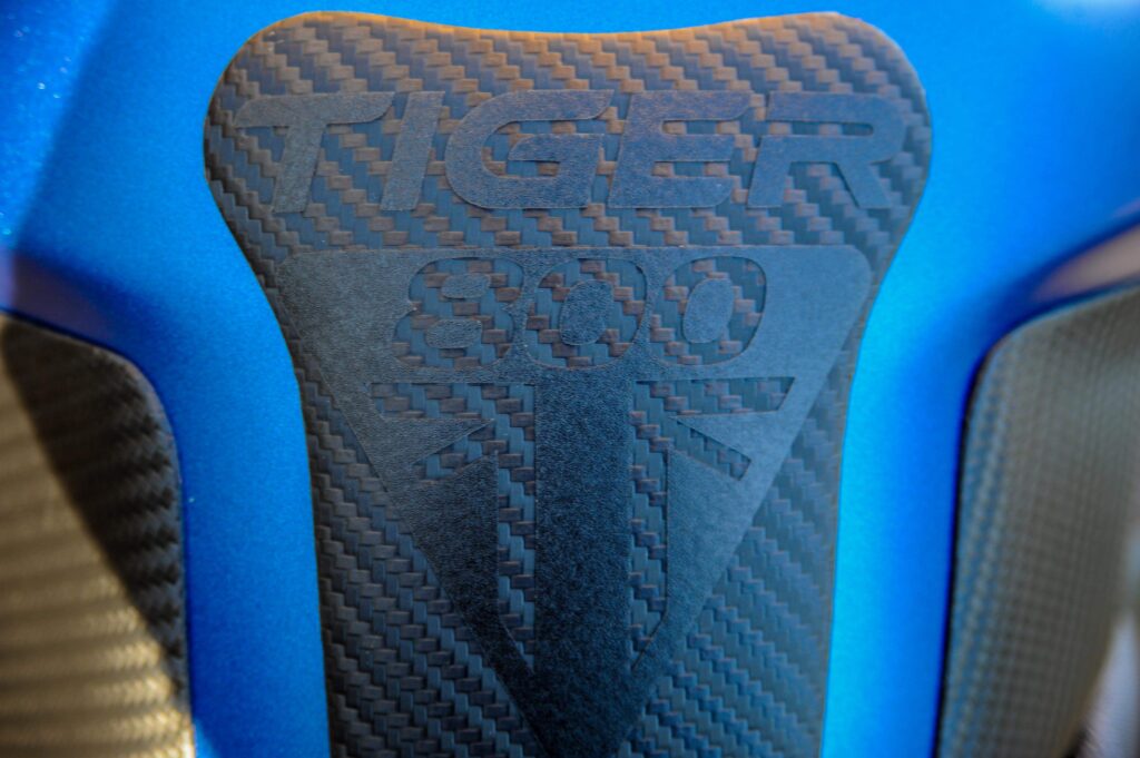Triumph Tiger 800 Tank Pad | Rubbatech motorcycle tank protector RoadCarver