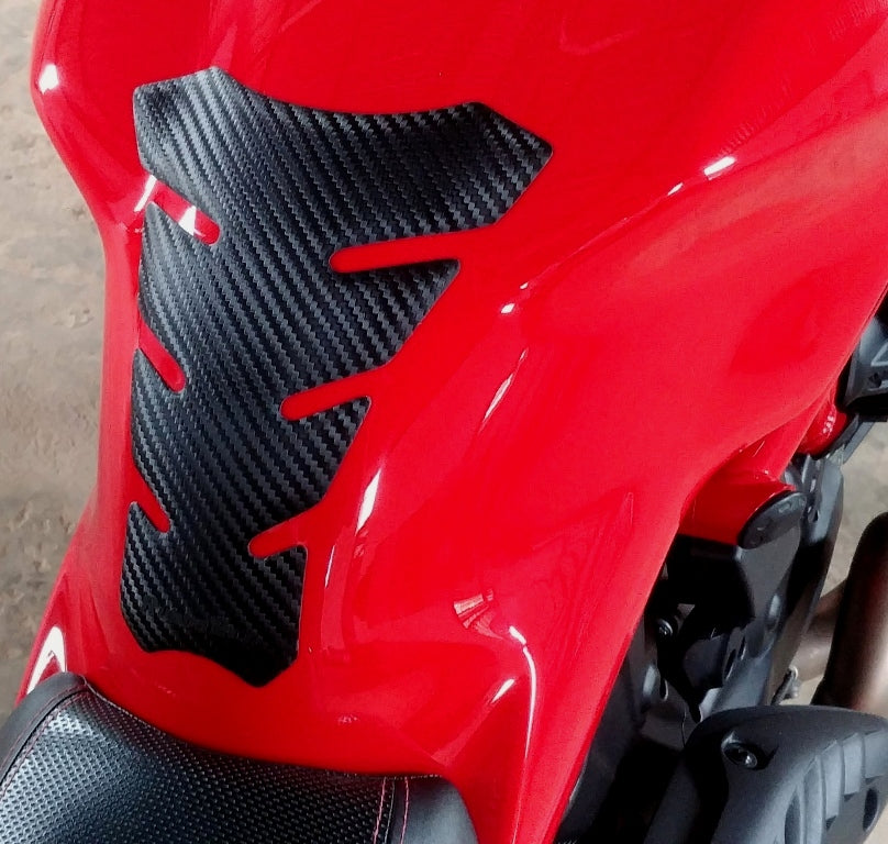 Universal Superbike Shape Tank Pad - Rubbatech motorcycle tank protector RoadCarver