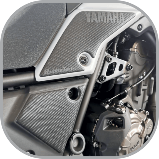 Yamaha Tenere 700 Knee Pads | Rubbatech motorcycle tank protector RoadCarver