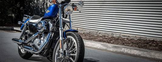 Is a Harley Davidson Sportster 883 a good beginner bike? RoadCarver 